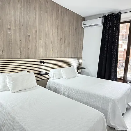 Apartamentos Day Madrid VALVERDE Centro Gran Via Sol Malasaña-3